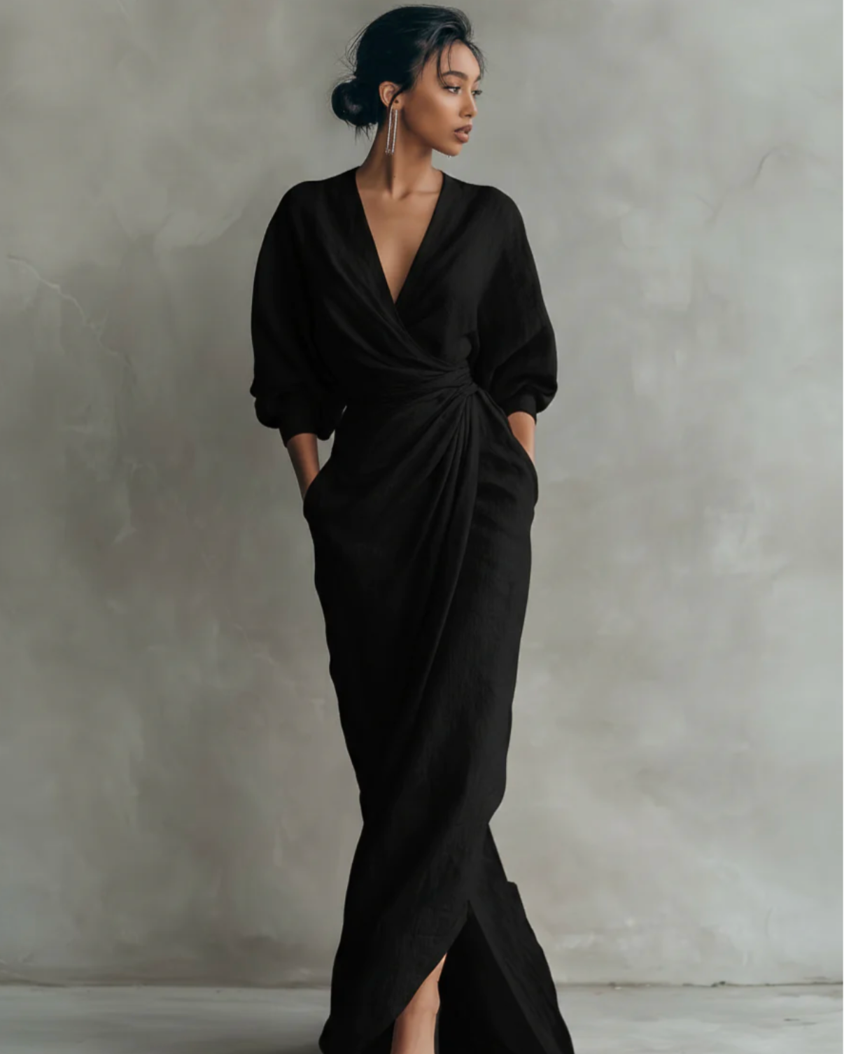Juna - Vestido maxi minimalista con escote en V