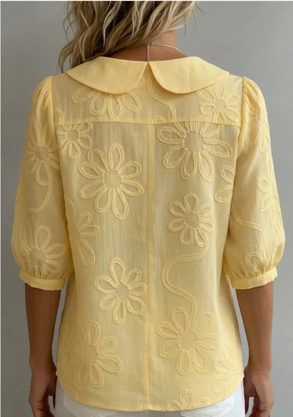 Elegante blusa floral
