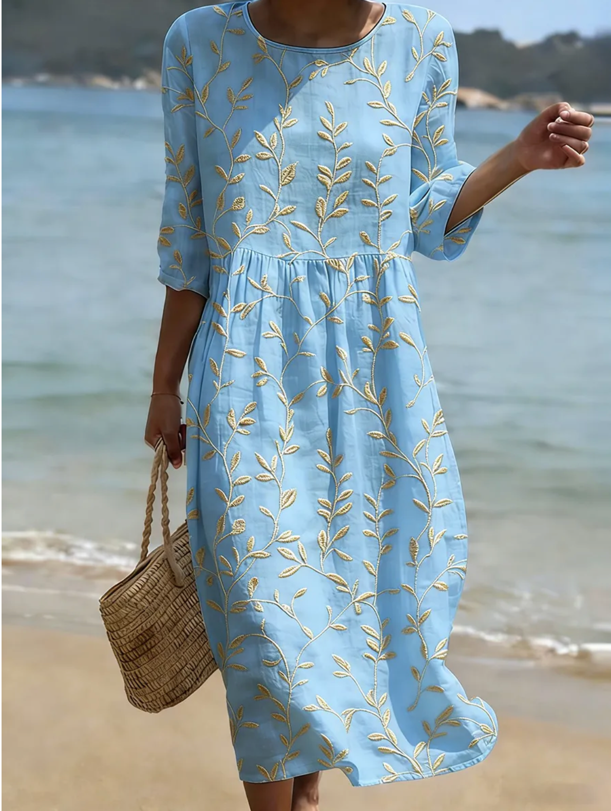 Natalia | Vestido con Escote y Estampado Floral